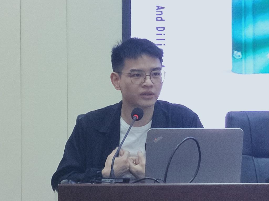 员工代表发言